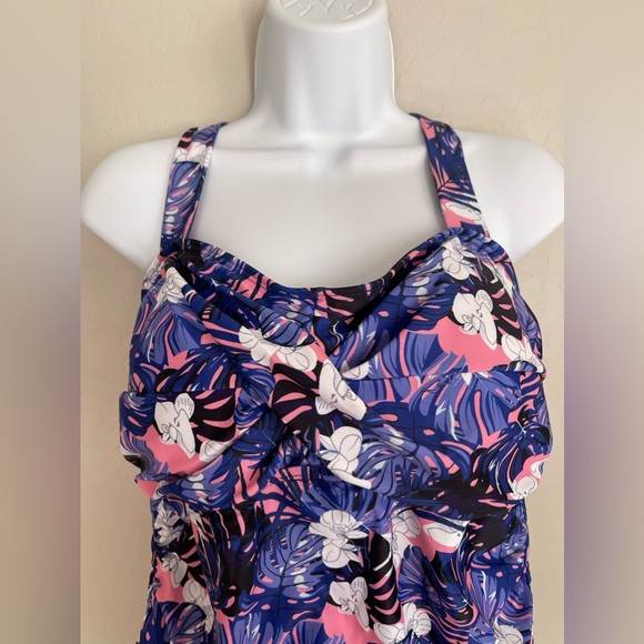 EastElegant Blue & Pink Floral One Piece Halter Maternity Swimsuit Size XL - Picture 2 of 6